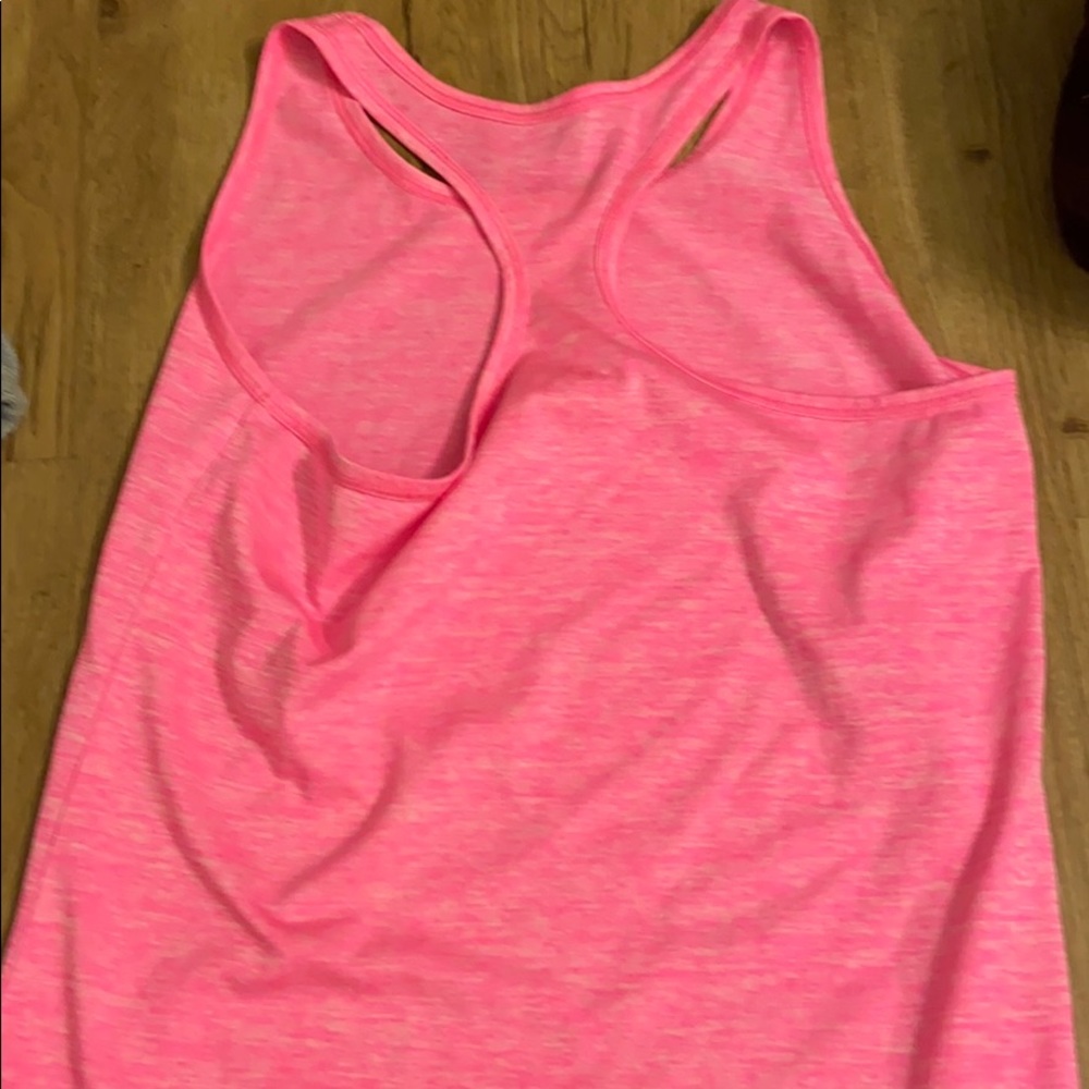 Pink - Picture 4 of 4